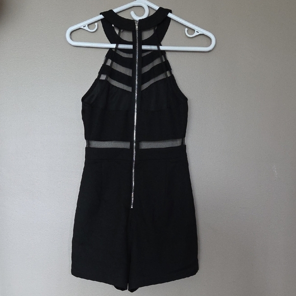Lili Sidonio Black Shorts Romper With Cut Outs Zipper Back Size S - Picture 3 of 4